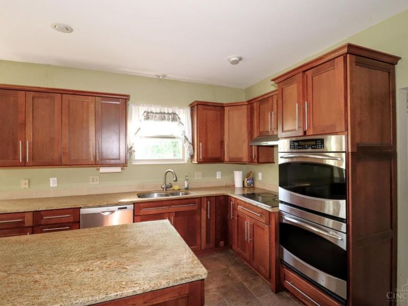 8026 Quail Meadow Lane, West Chester, OH 45069 Photo 14