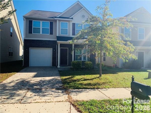 9704 Hanberry Boulevard, Charlotte, NC 28213