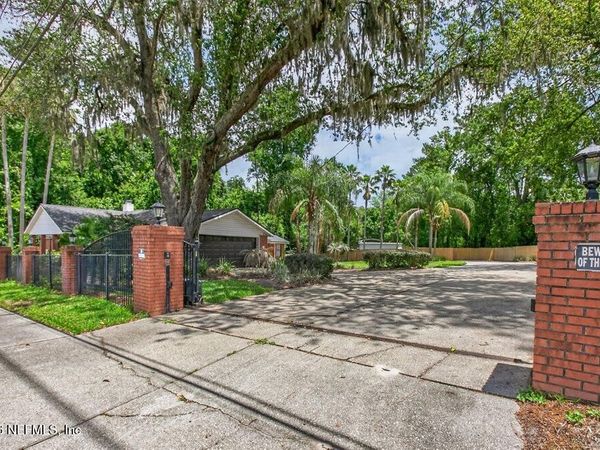 2523 BELFORT Road, Jacksonville, FL 32216