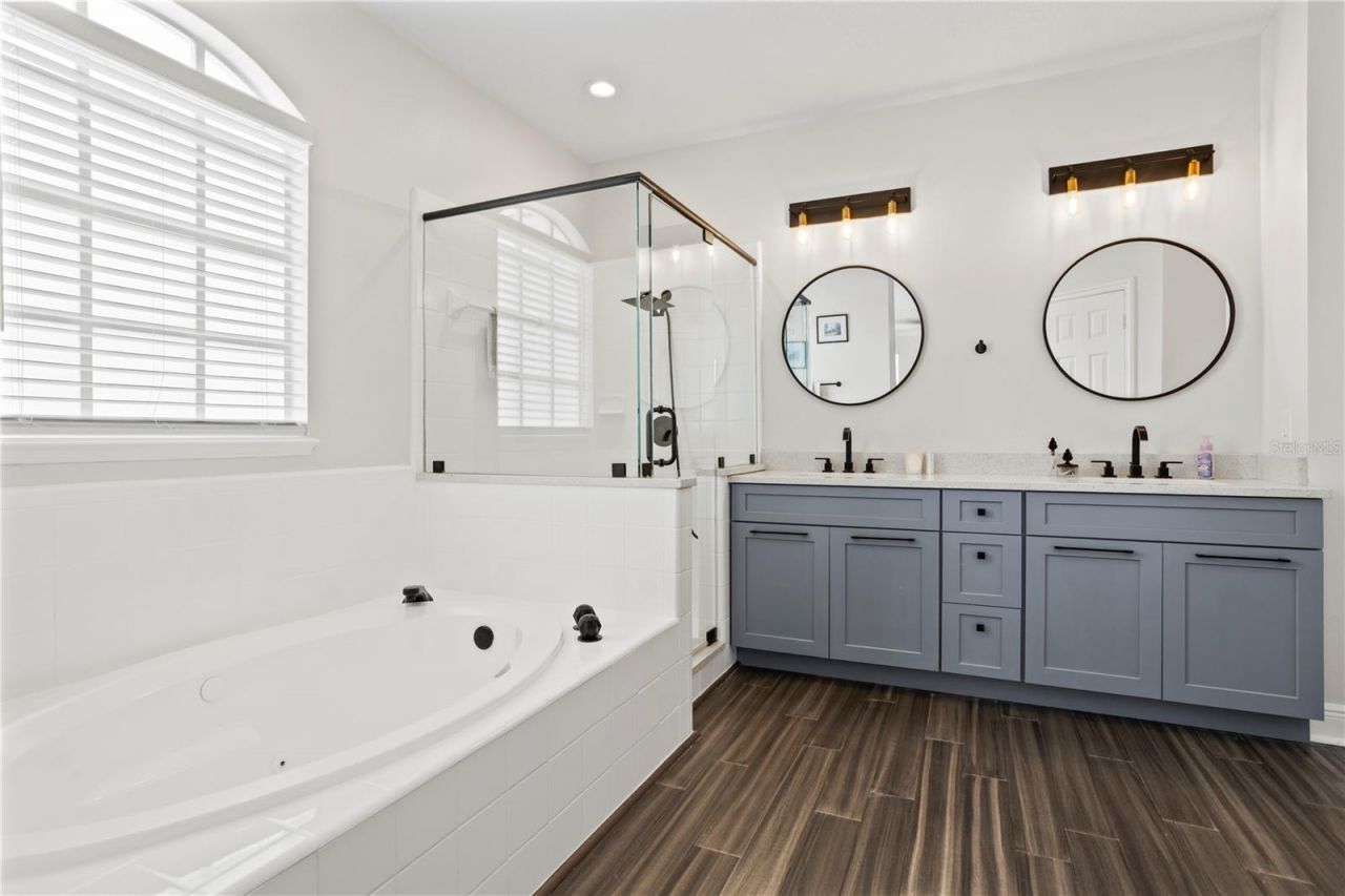 8455 Foxworth Circle, Unit 3, Orlando, FL 32819 Photo