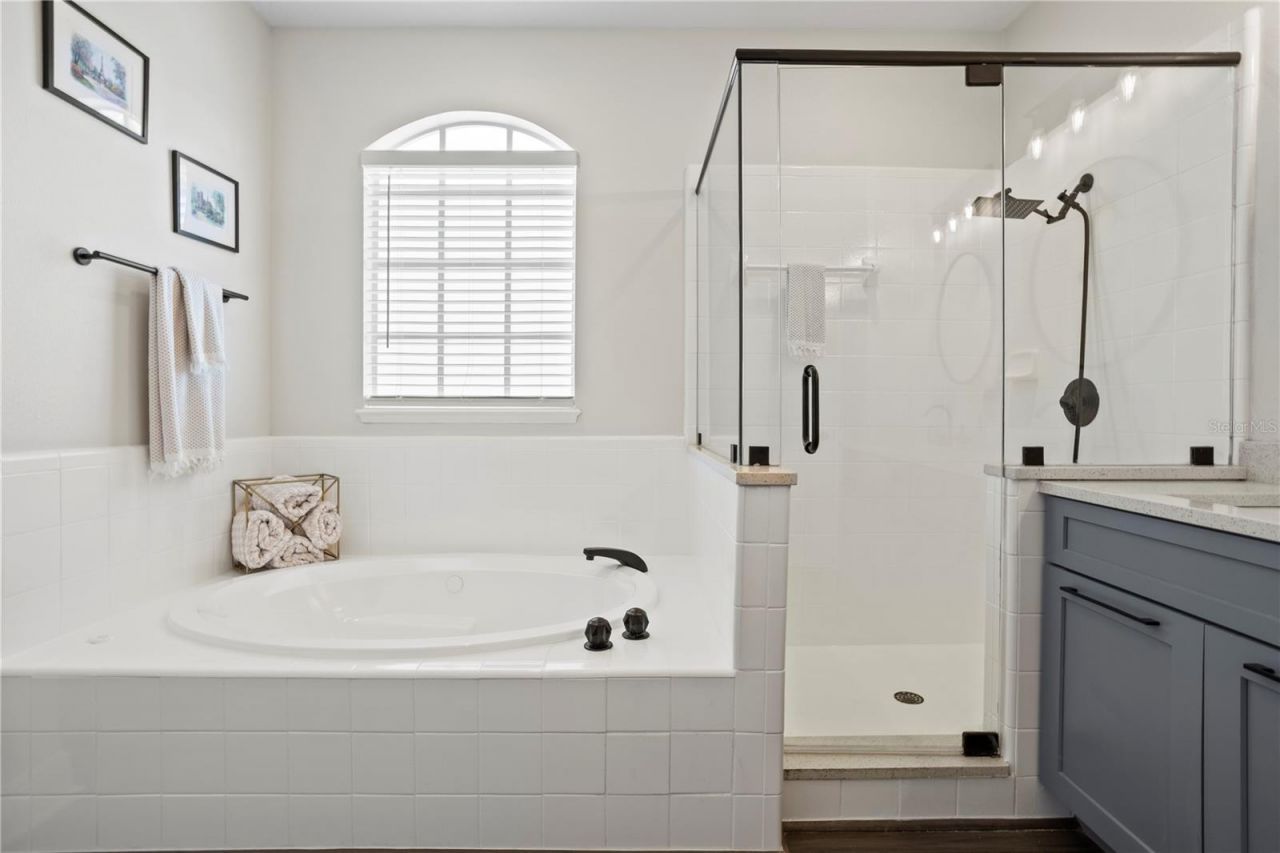 8455 Foxworth Circle, Unit 3, Orlando, FL 32819 Photo