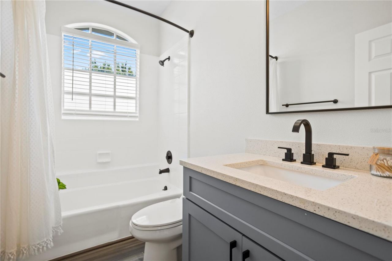 8455 Foxworth Circle, Unit 3, Orlando, FL 32819 Photo