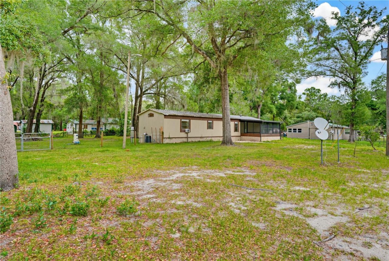 4786 SW 122nd Lane, Webster, FL 33597 Photo