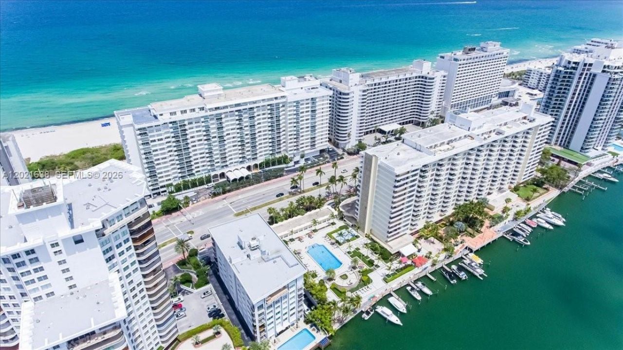 5601 Collins Ave , Unit 1517, Miami Beach, FL 33140 Photo
