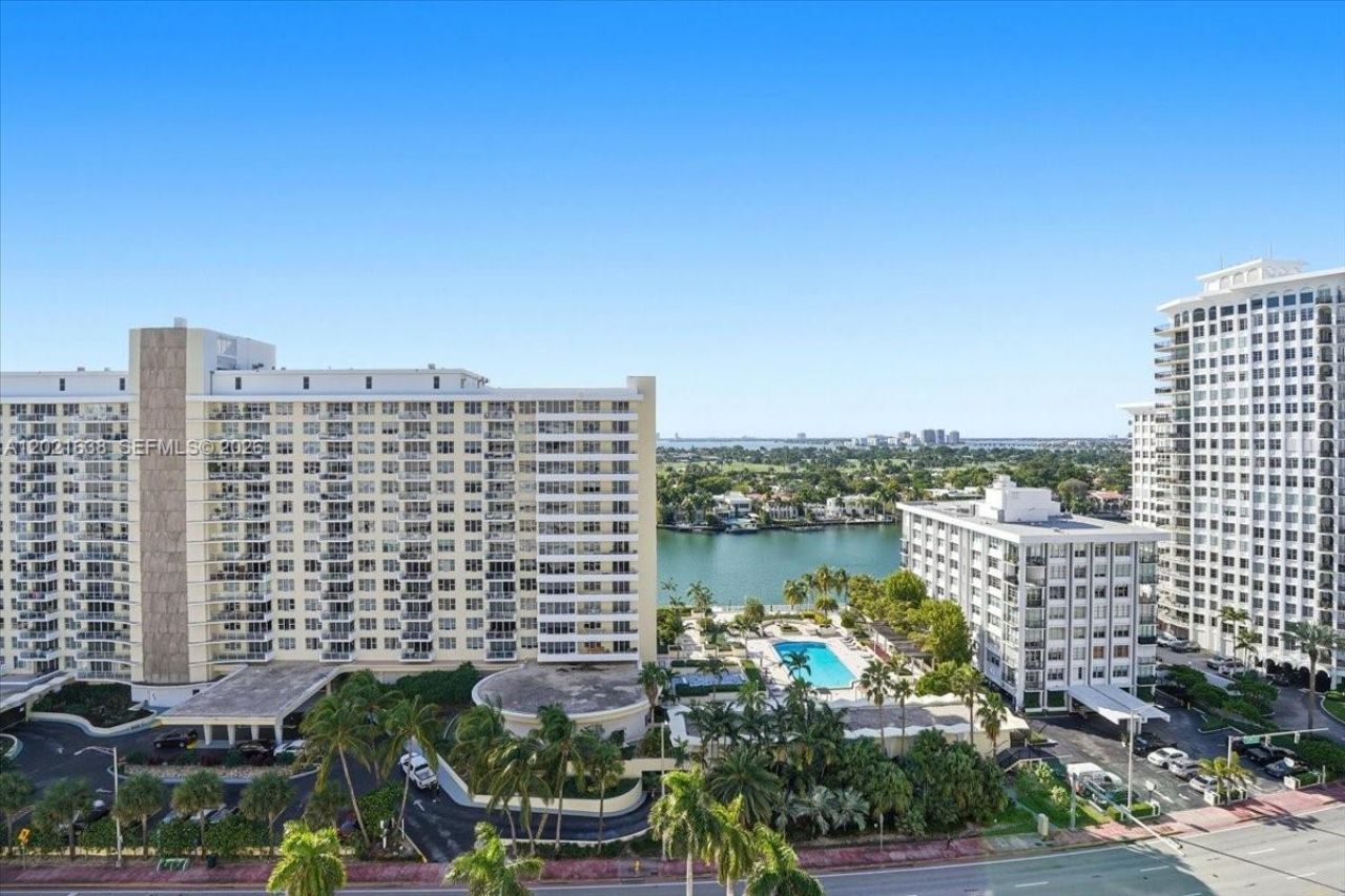 5601 Collins Ave , Unit 1517, Miami Beach, FL 33140 Photo