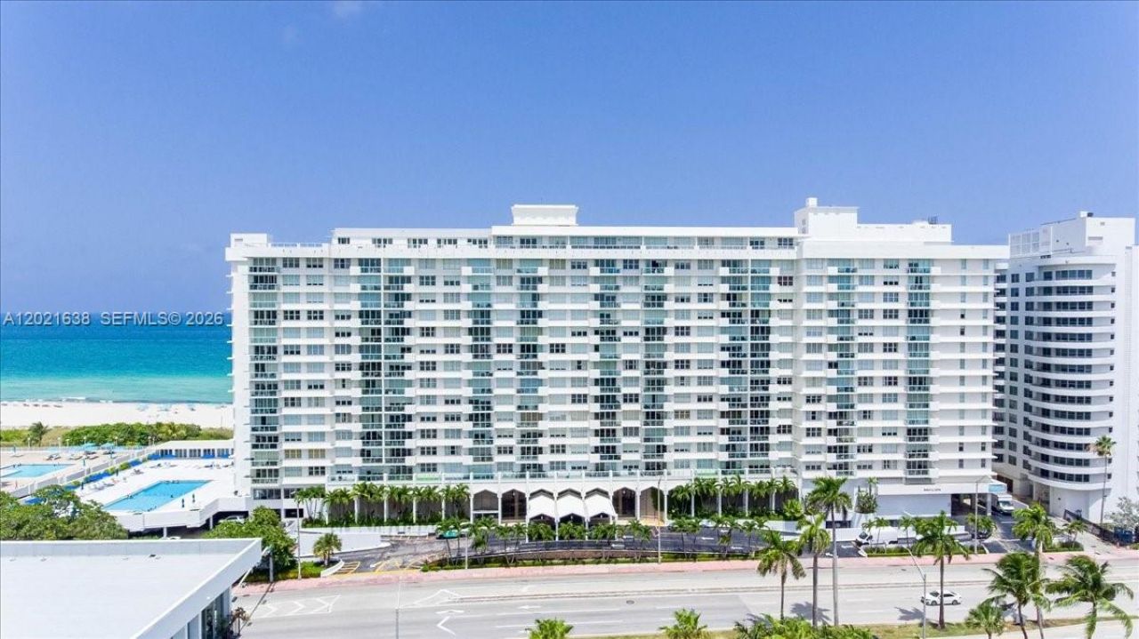 5601 Collins Ave , Unit 1517, Miami Beach, FL 33140 Photo