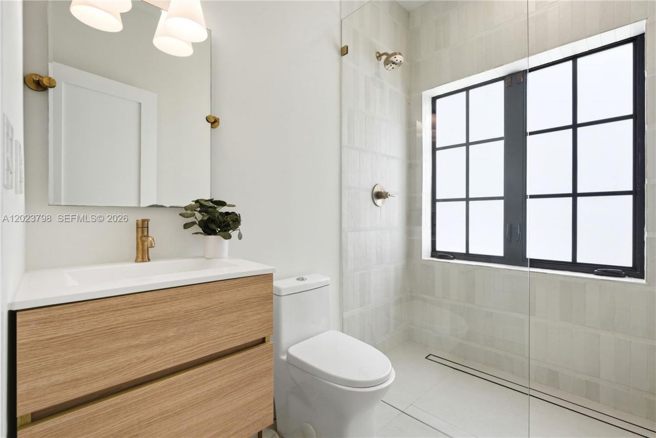 1220 Cordova St , Coral Gables, FL 33134 Photo