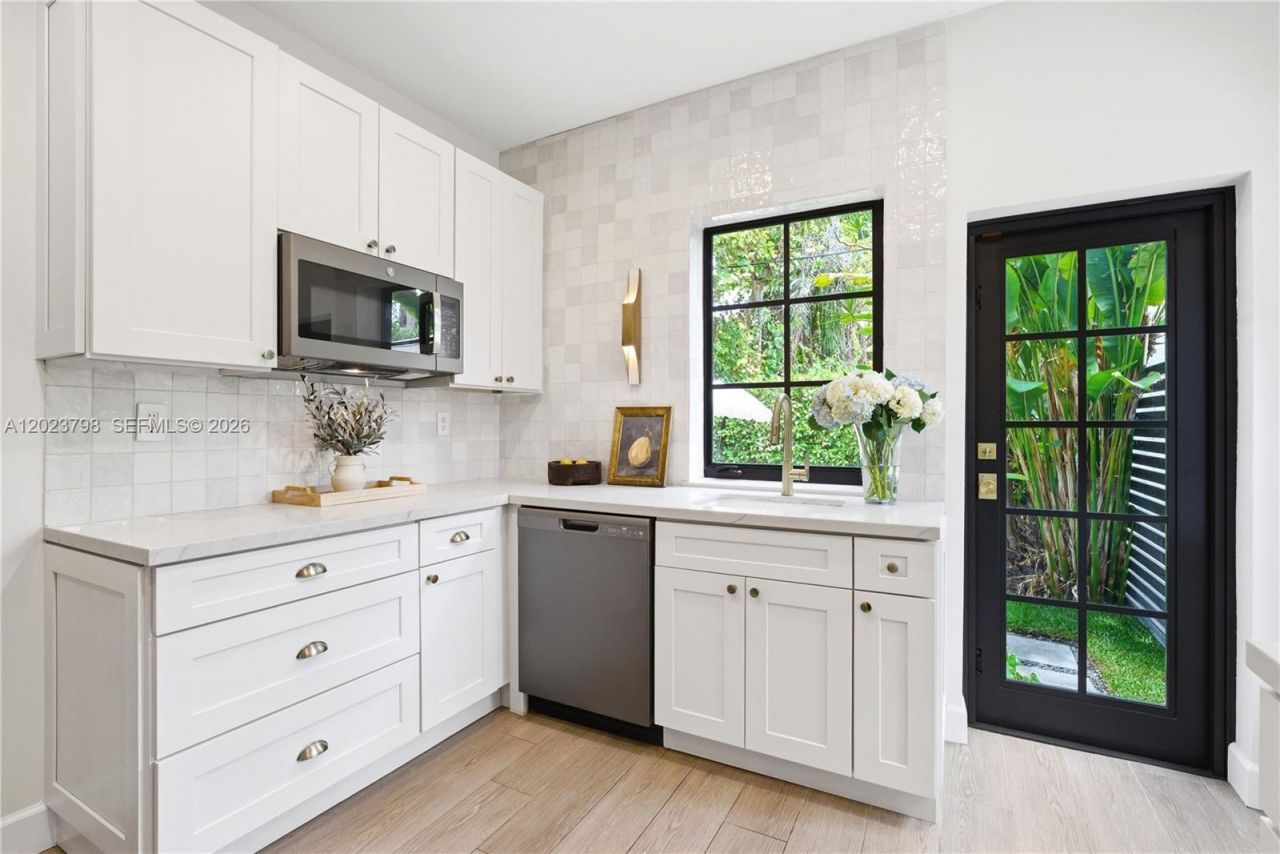 1220 Cordova St , Coral Gables, FL 33134 Photo