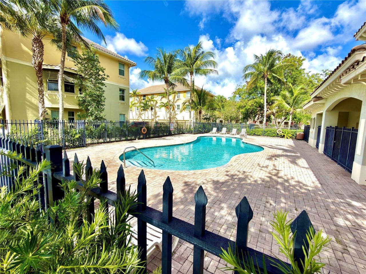 3909 White Peacock Ln, Coconut Creek, FL 33073 Photo
