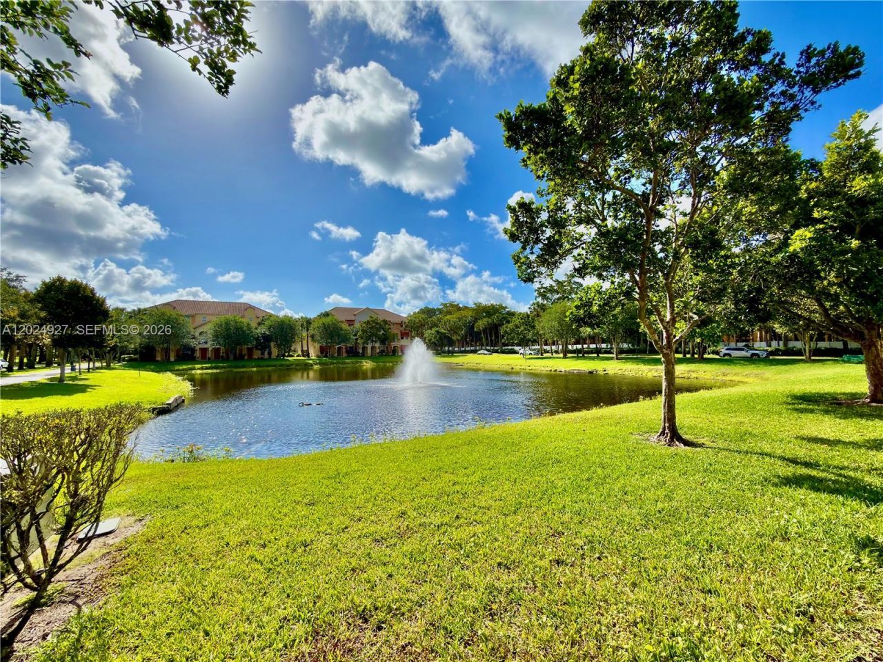 3909 White Peacock Ln, Coconut Creek, FL 33073 Photo