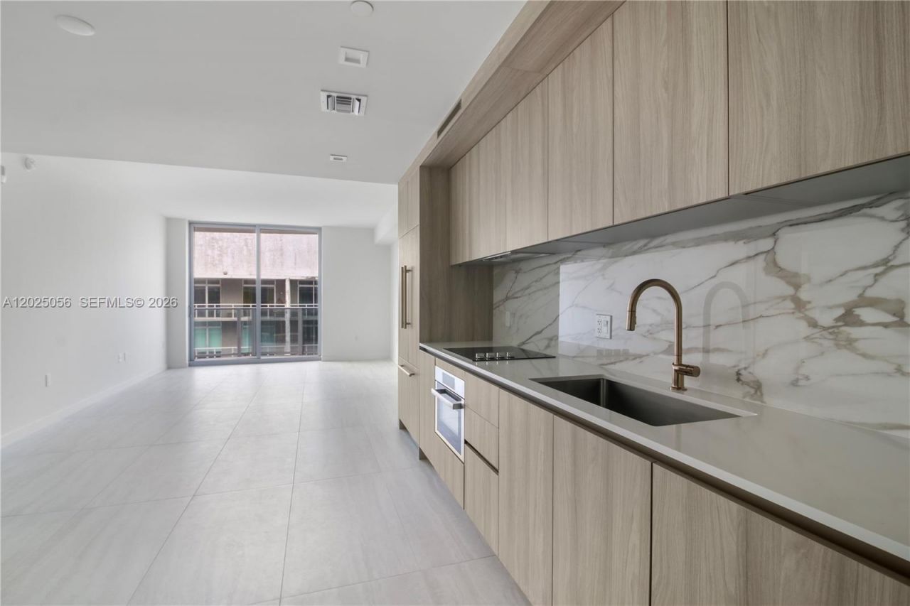 77 SE 5th St , Unit 4208, Miami, FL 33131 Photo