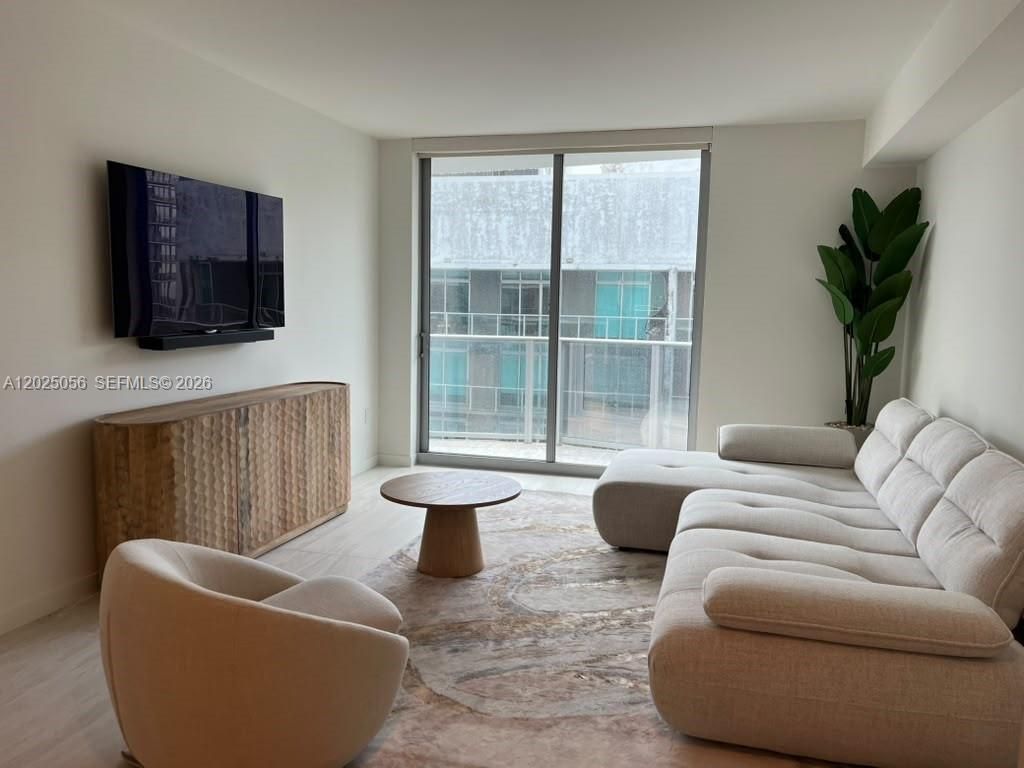 77 SE 5th St, Unit 4208, Miami, FL 33131 Photo