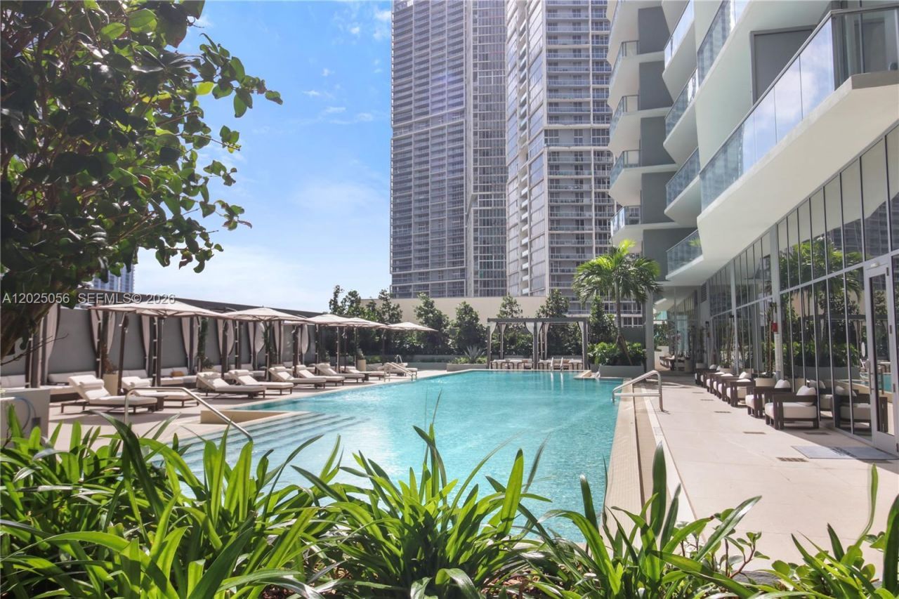 77 SE 5th St , Unit 4208, Miami, FL 33131 Photo
