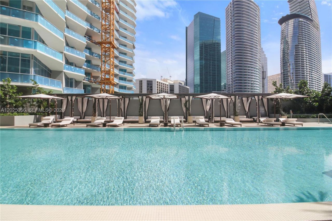 77 SE 5th St , Unit 4208, Miami, FL 33131 Photo