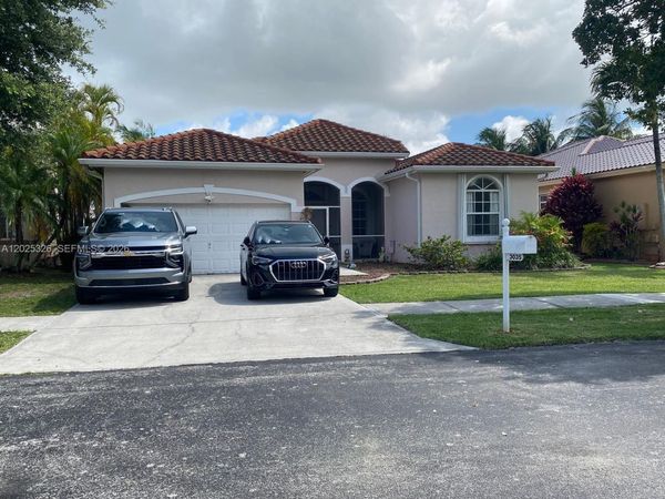 3035 SE 7th Pl , Homestead, FL 33033