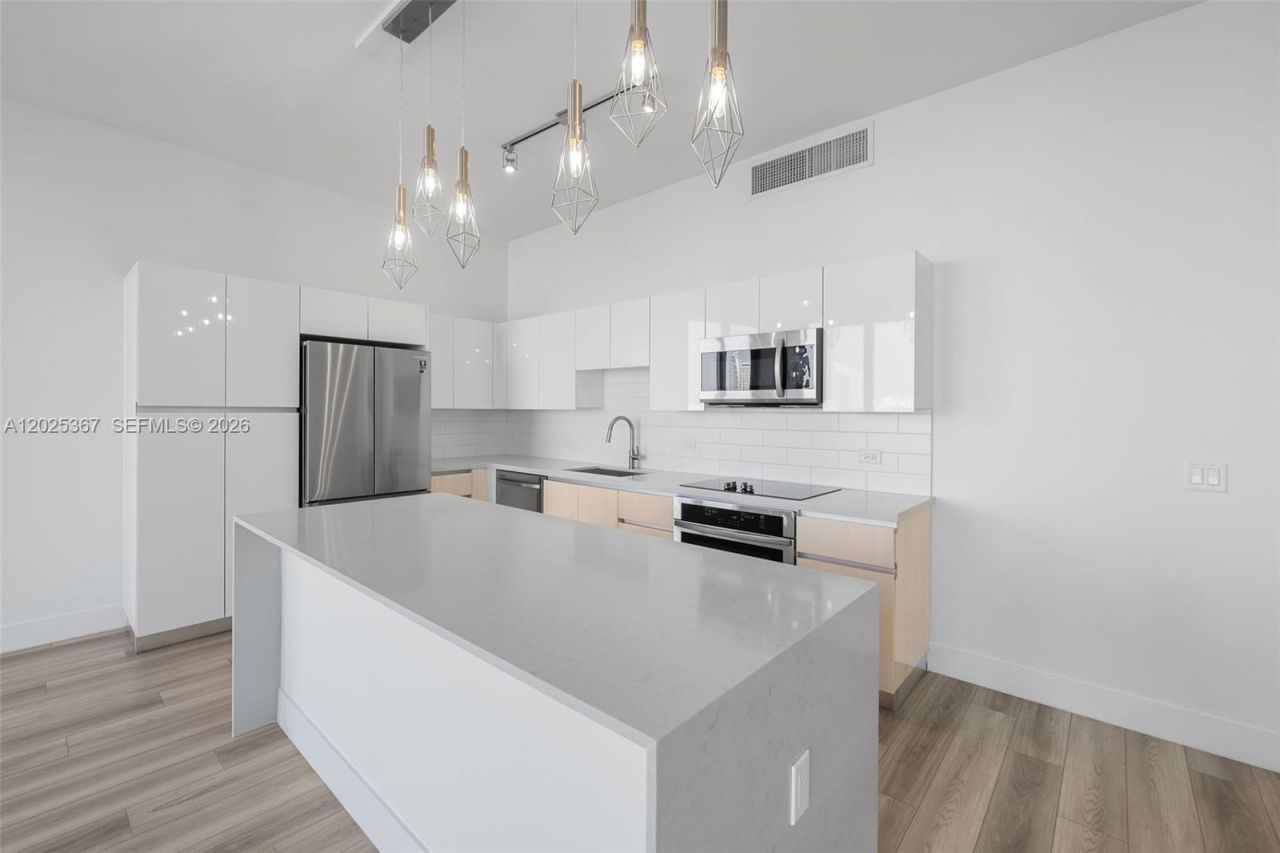 101 Diplomat Pkwy , Unit 2102, Hallandale Beach, FL 33009 Photo