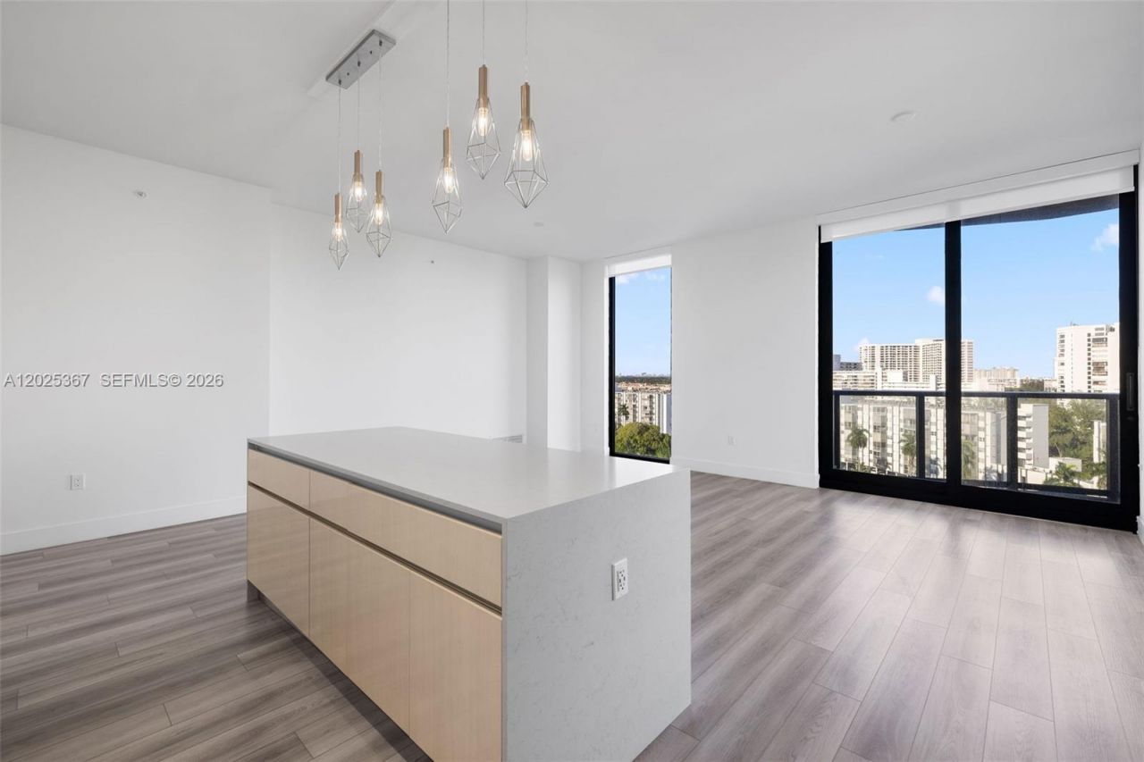 101 Diplomat Pkwy , Unit 2102, Hallandale Beach, FL 33009 Photo