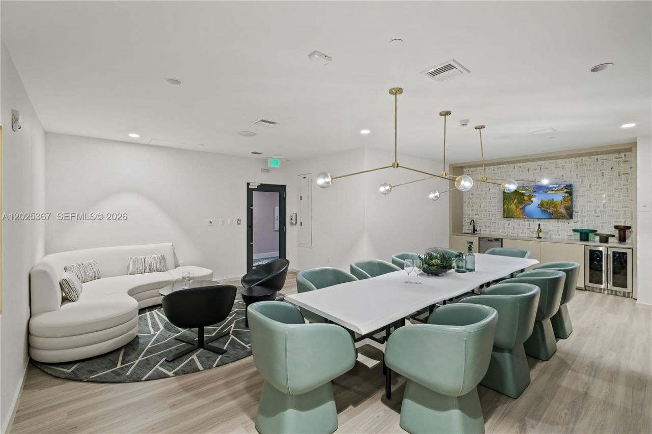 101 Diplomat Pkwy , Unit 2102, Hallandale Beach, FL 33009 Photo