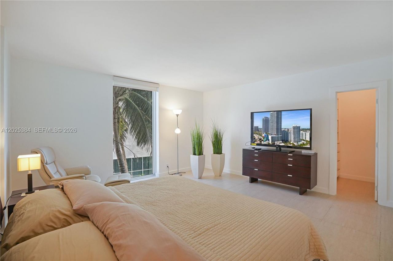 4001 S Ocean Dr , Unit 3P, Hollywood, FL 33019 Photo