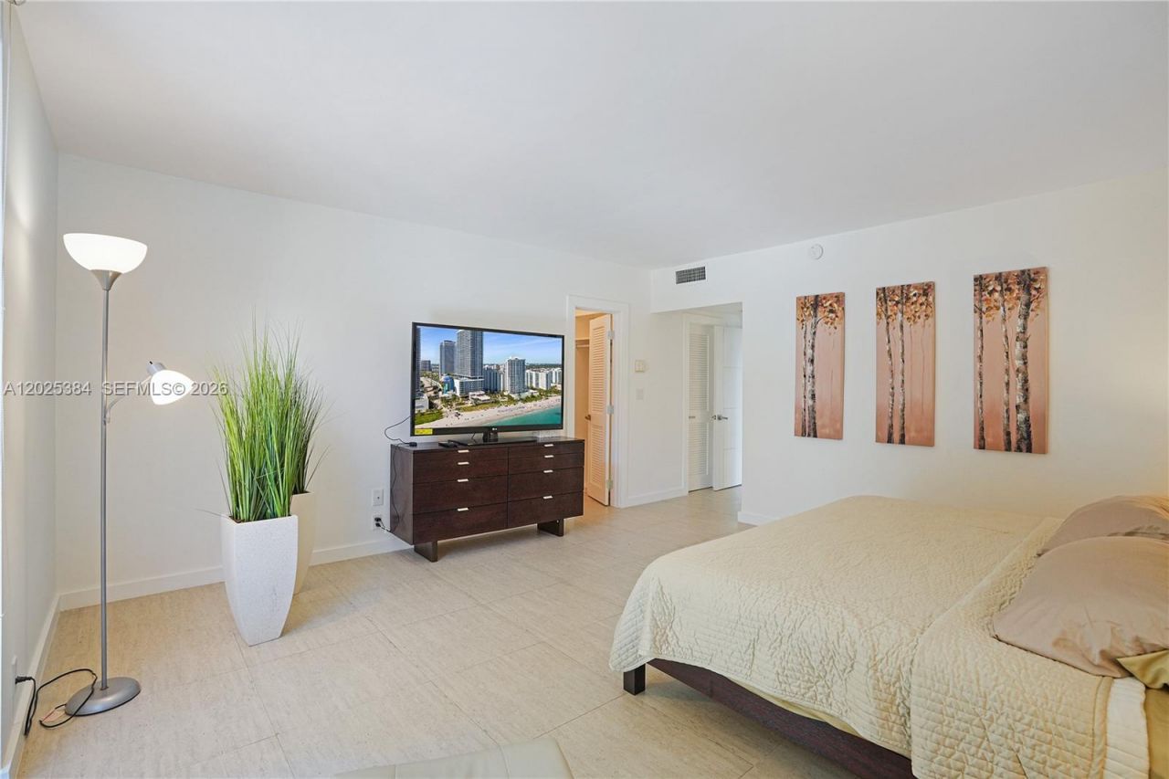 4001 S Ocean Dr , Unit 3P, Hollywood, FL 33019 Photo