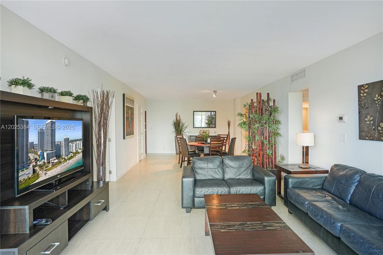 4001 S Ocean Dr , Unit 3P, Hollywood, FL 33019 Photo