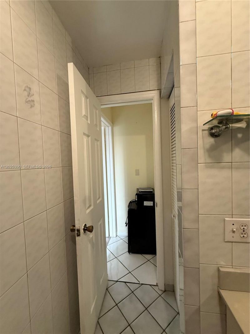35xx W 75th Pl , Unit A, Hialeah, FL 33018 Photo