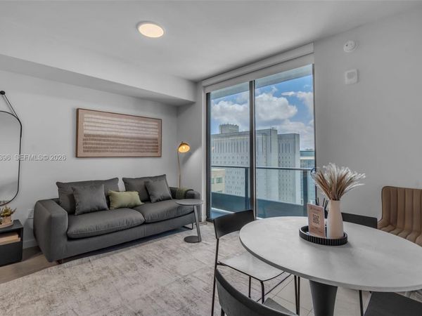 121 NE 5th St , Unit 2107, Miami, FL 33132