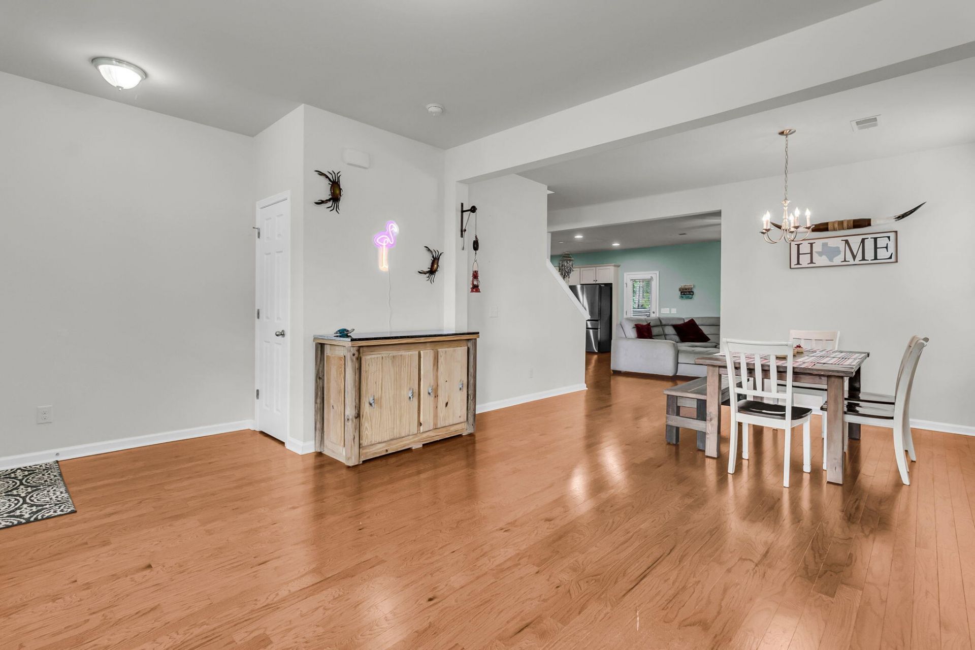 1522 Migration Point Photo 7