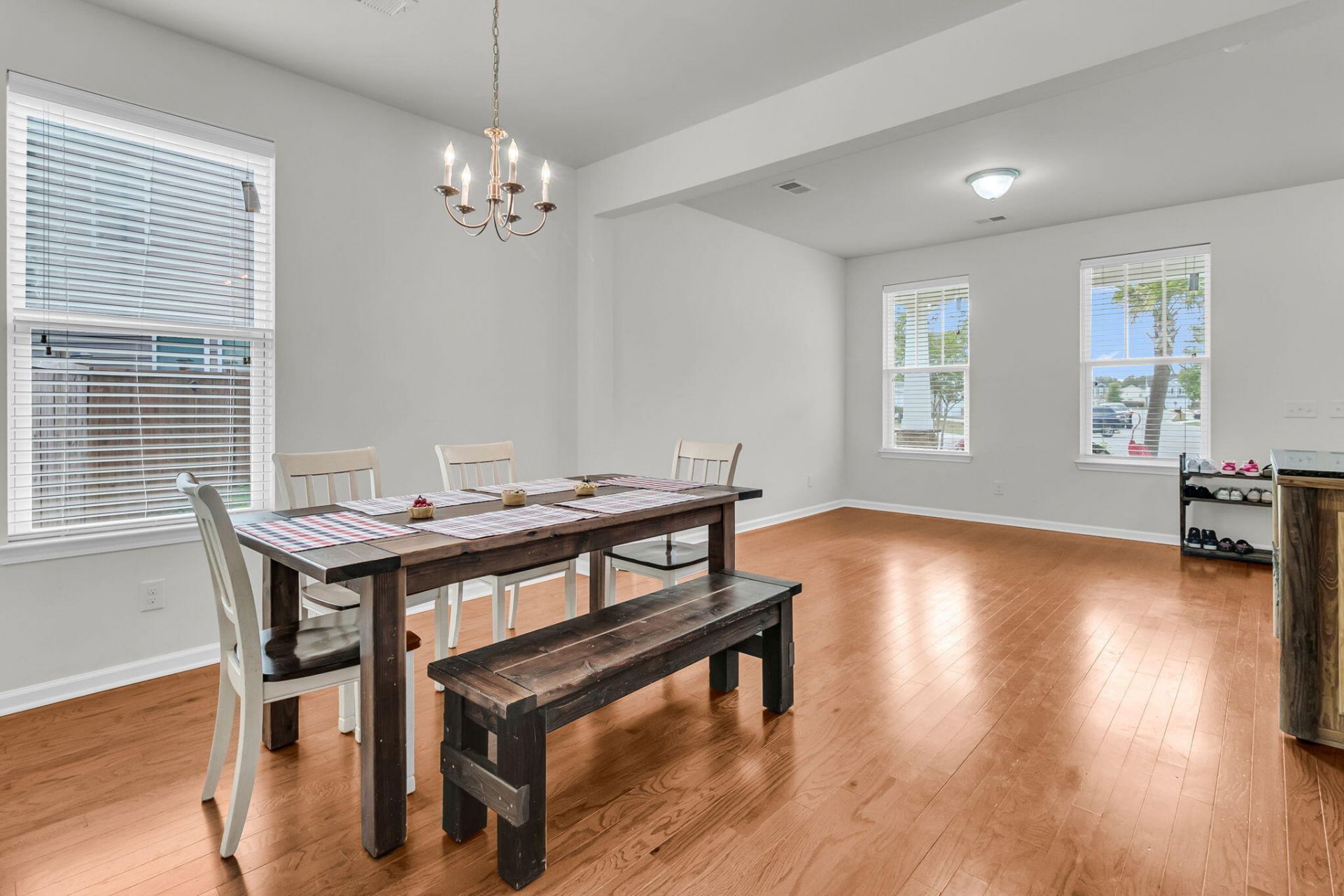1522 Migration Point Photo 8