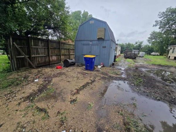 425 Barry, Seagoville, TX 75159