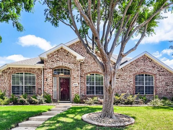 9693 Fairmont Drive, Frisco, TX 75035
