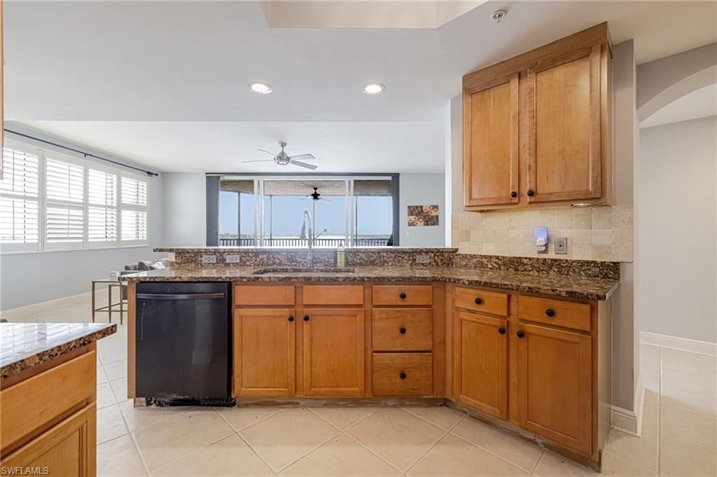 2090 W First St, Unit E705, Fort Myers, FL 33901 Photo