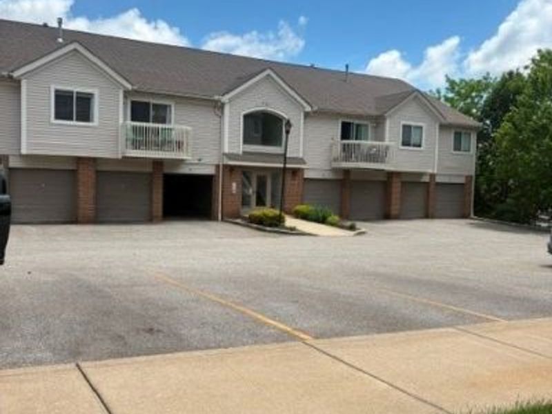 1432 Buckingham Gate Boulevard, Unit H, Cuyahoga Falls, OH 44221 Photo 1