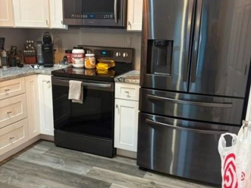 1432 Buckingham Gate Boulevard, Unit H, Cuyahoga Falls, OH 44221 Photo 7