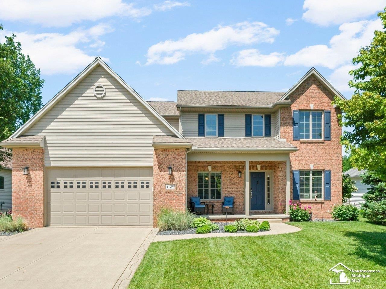 1176 Twin Lakes Drive, Temperance, MI 48182 Main Photo