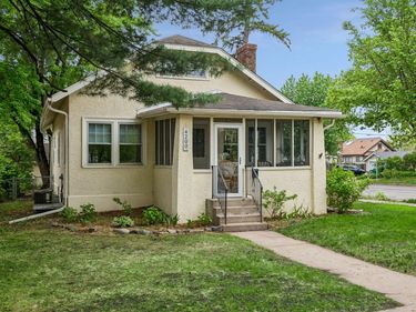 4200 Oakland Avenue, Minneapolis, MN 55407