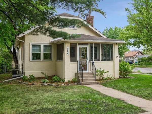 4200 Oakland Avenue, Minneapolis, MN 55407
