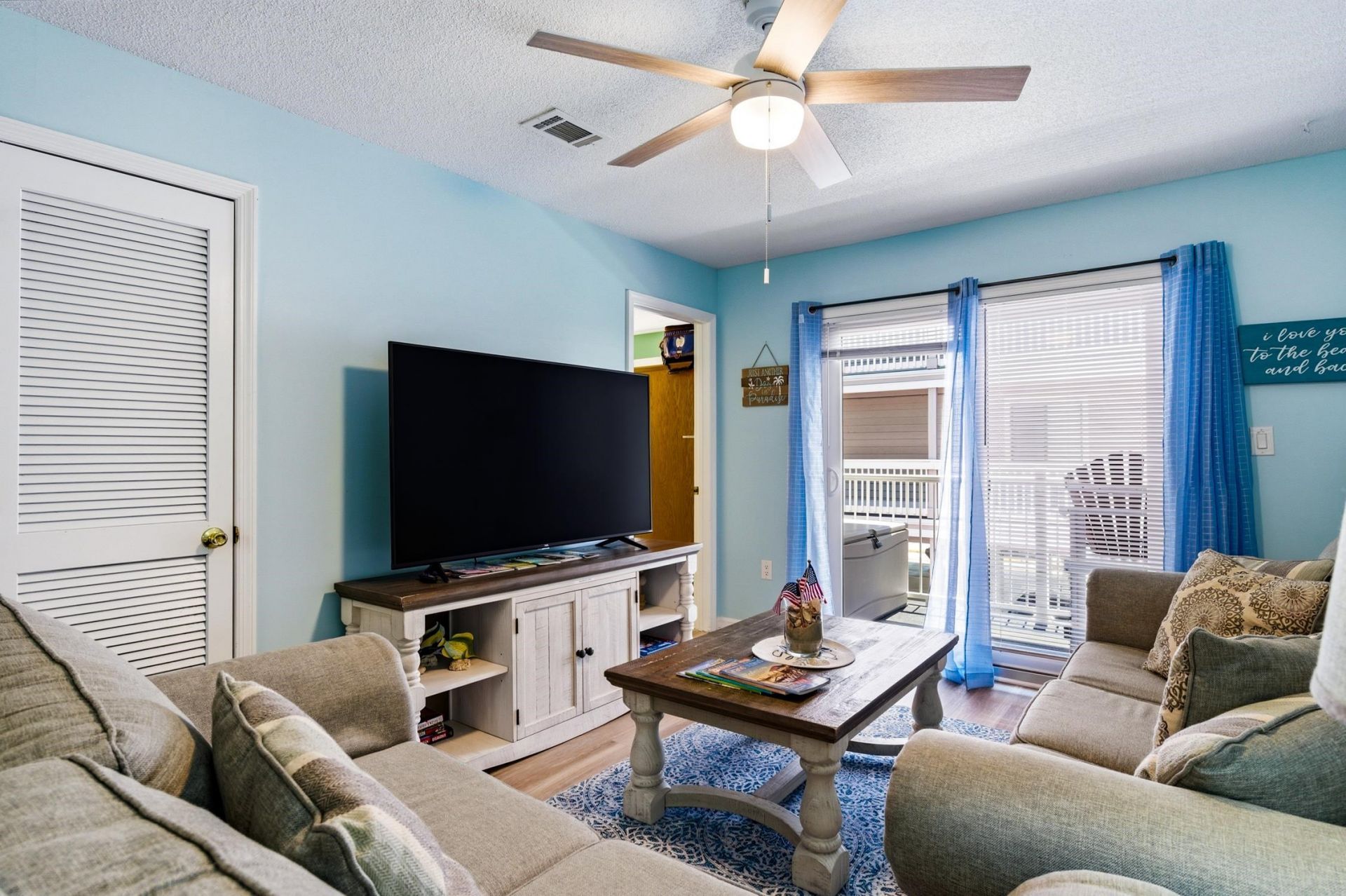 1509 N Waccamaw Dr. Photo 9