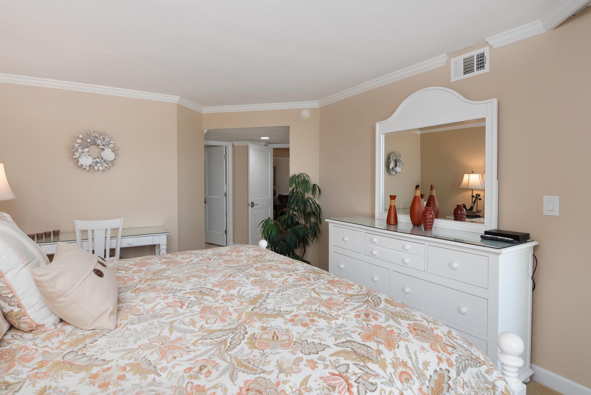 9650 Shore Dr.  Photo 22