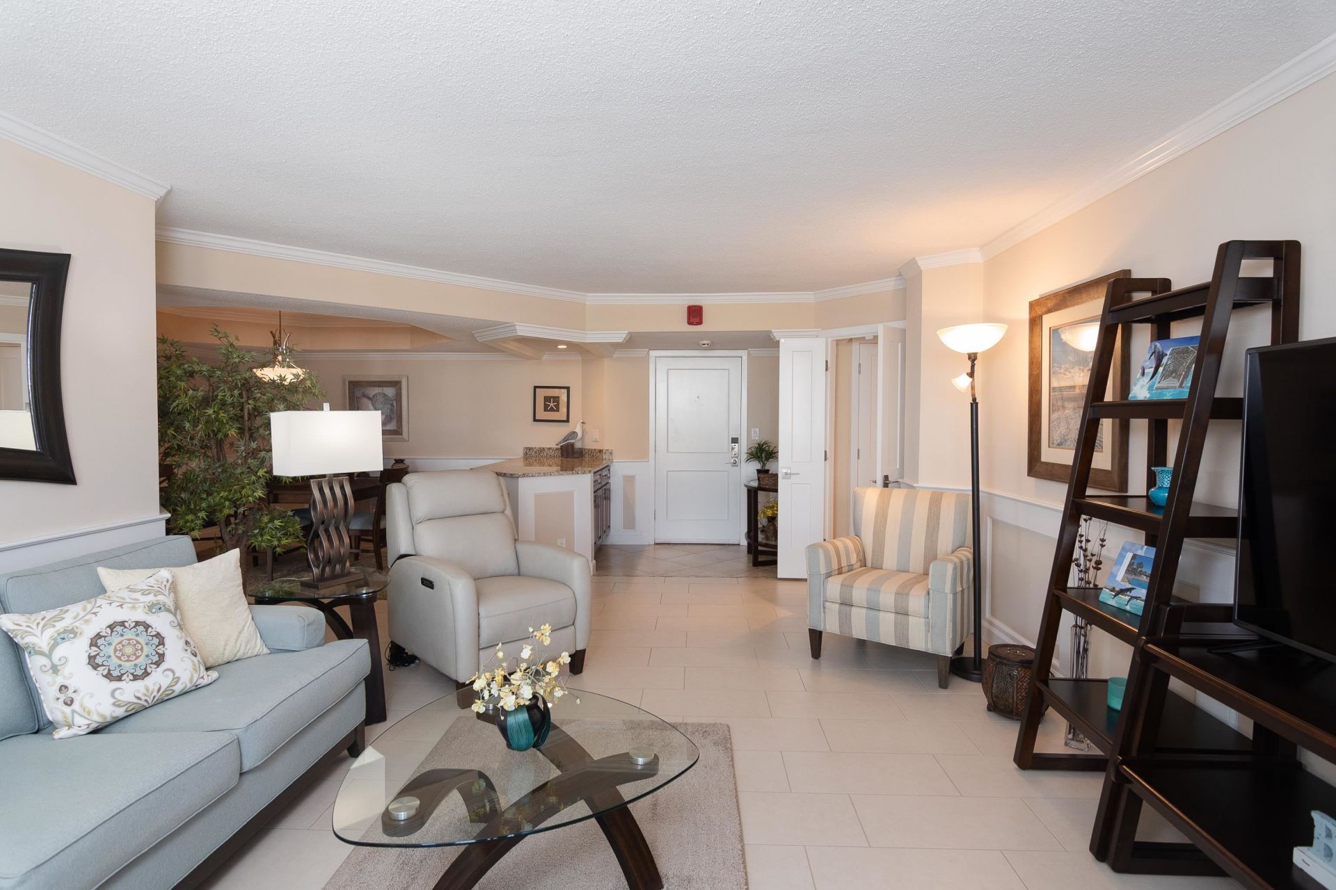 9650 Shore Dr.  Photo 5