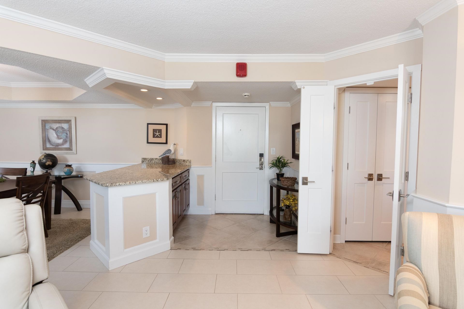 9650 Shore Dr.  Photo 7