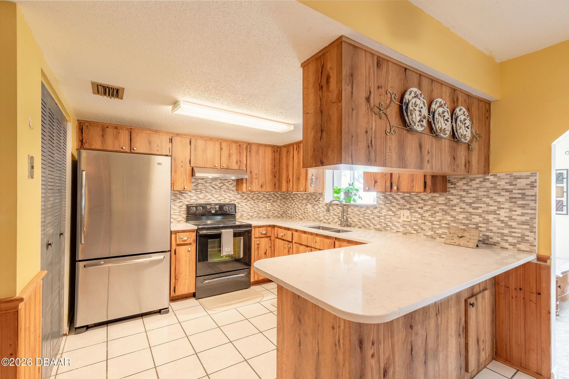 1820 Pine Tree Drive, Edgewater, FL 32132 Photo