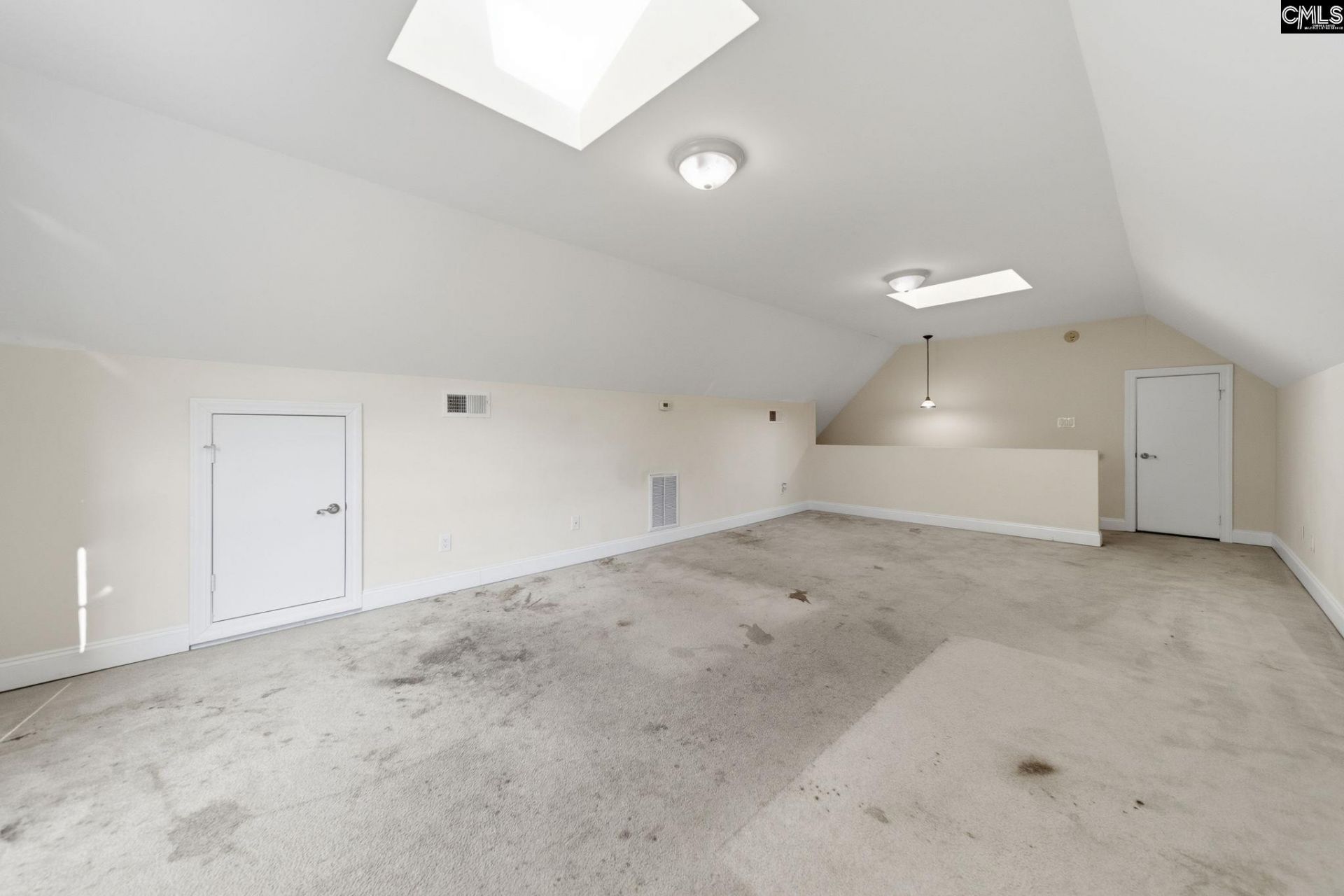 2008 Dobson Road Photo 45