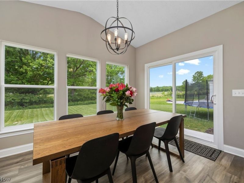 8109 Ashford Circle, North Ridgeville, OH 44039 Photo 13