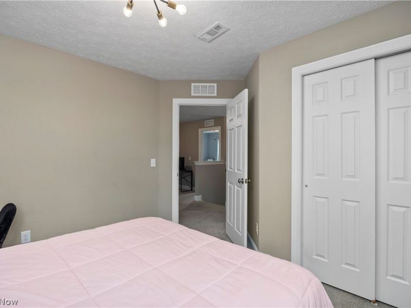 8109 Ashford Circle, North Ridgeville, OH 44039 Photo 37