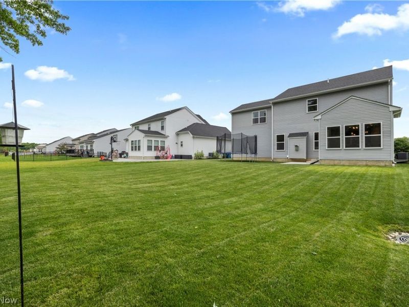8109 Ashford Circle, North Ridgeville, OH 44039 Photo 46