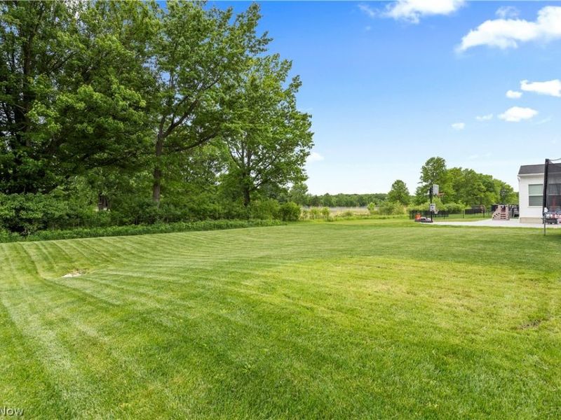 8109 Ashford Circle, North Ridgeville, OH 44039 Photo 47