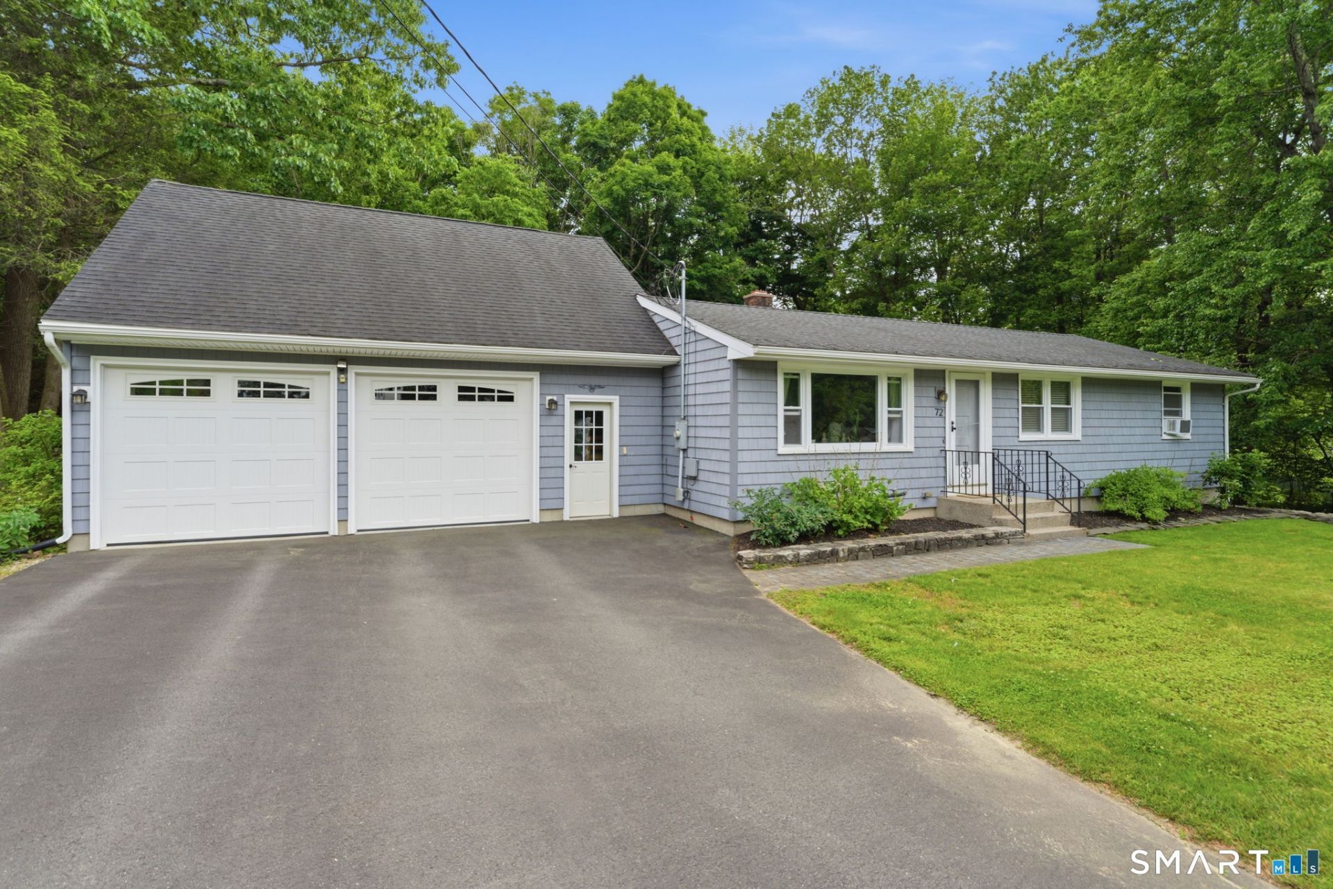 72 Woodpark, Watertown, CT 06795 Main Photo