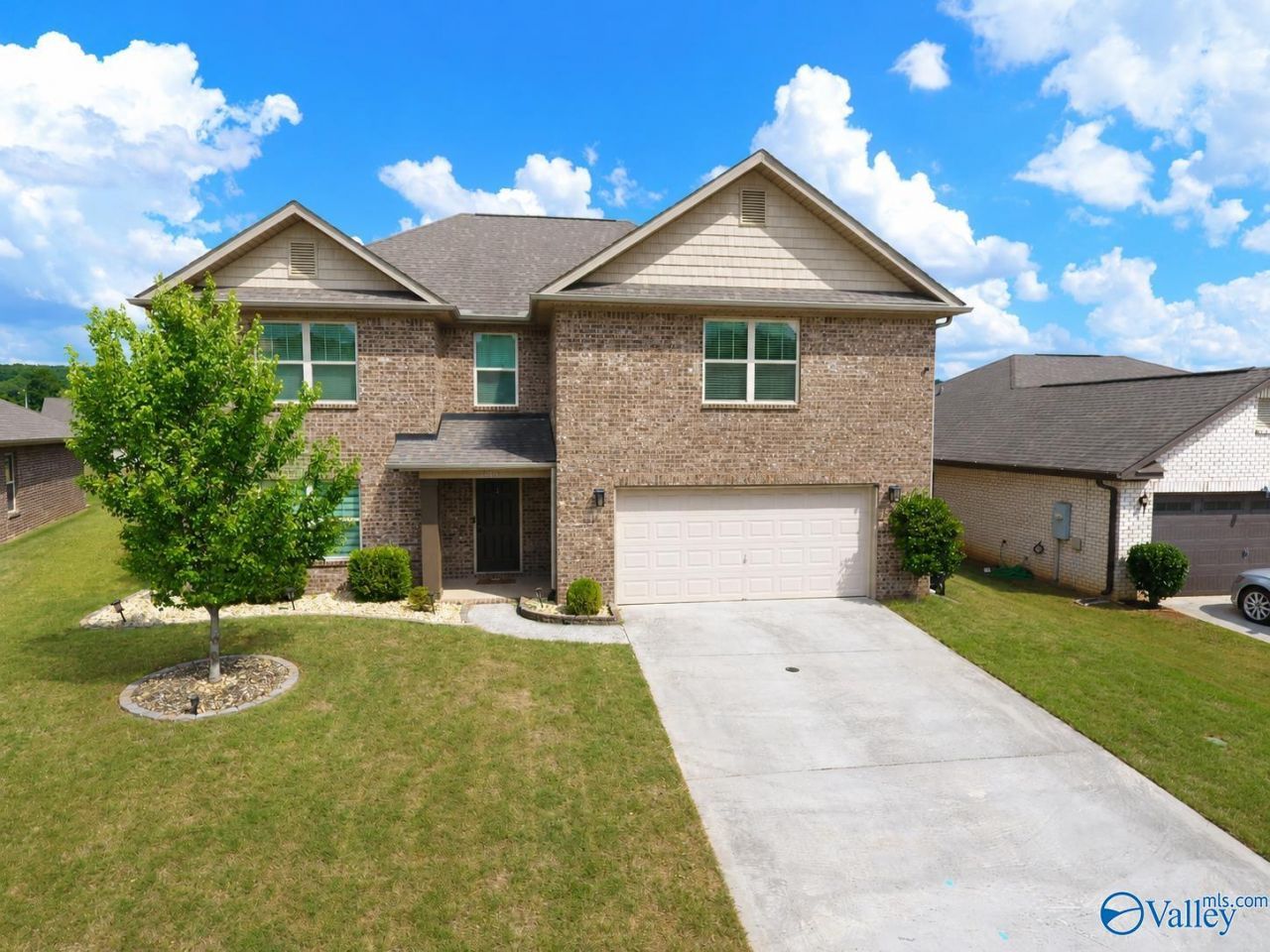 119 White Rock Drive, Harvest, AL 35749 Main Photo