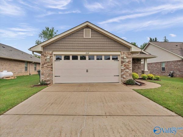 2644 Ashtynn Place SW, Huntsville, AL 35803
